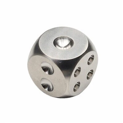Mainan Dadu Aloi Titanium